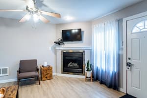 thumbnail: Living area