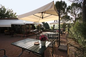 thumbnail: Terrace/patio