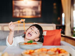 thumbnail: Restaurant