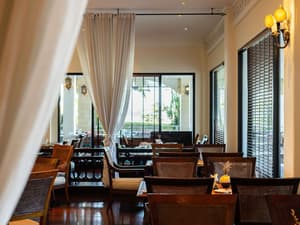 thumbnail: Restaurant