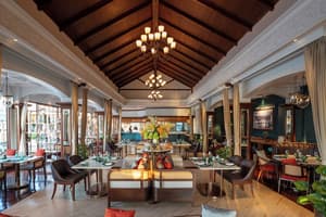 thumbnail: Restaurant