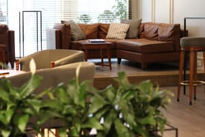 thumbnail: Lobby sitting area