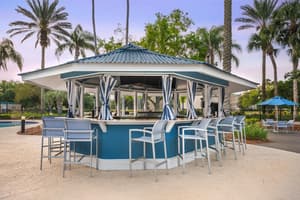thumbnail: Bar (on property)