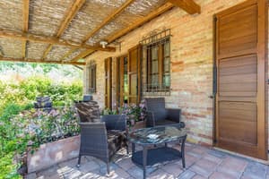 thumbnail: Terrace/patio