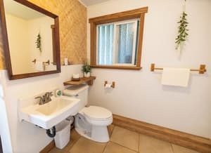 thumbnail: Bathroom