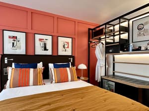 thumbnail: Room