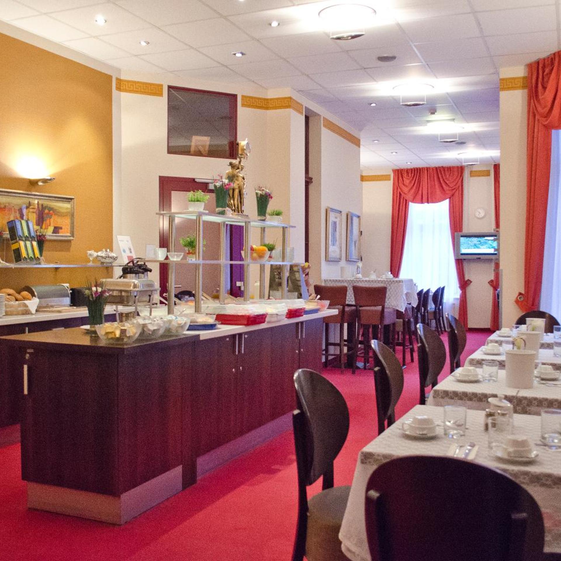 Restaurant-cafeteria