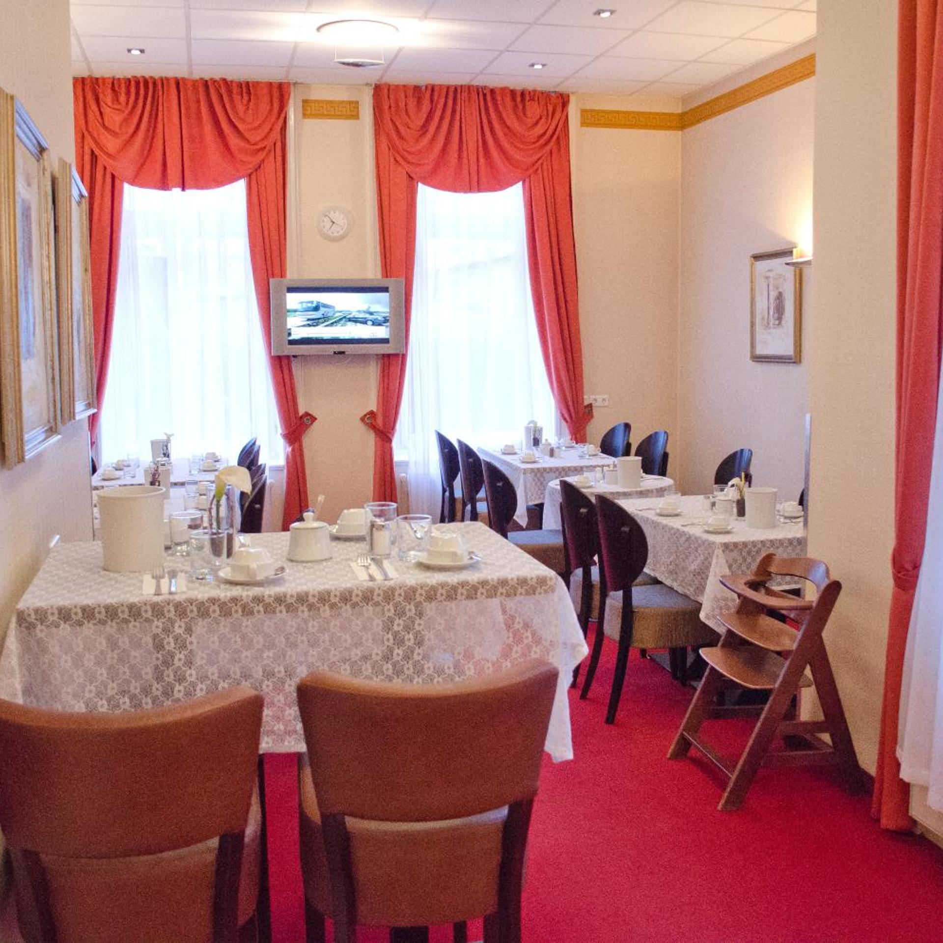 Restaurant-cafeteria