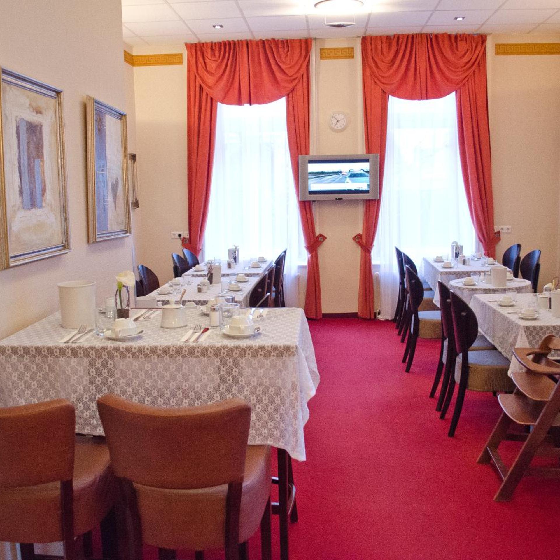 Restaurant-cafeteria