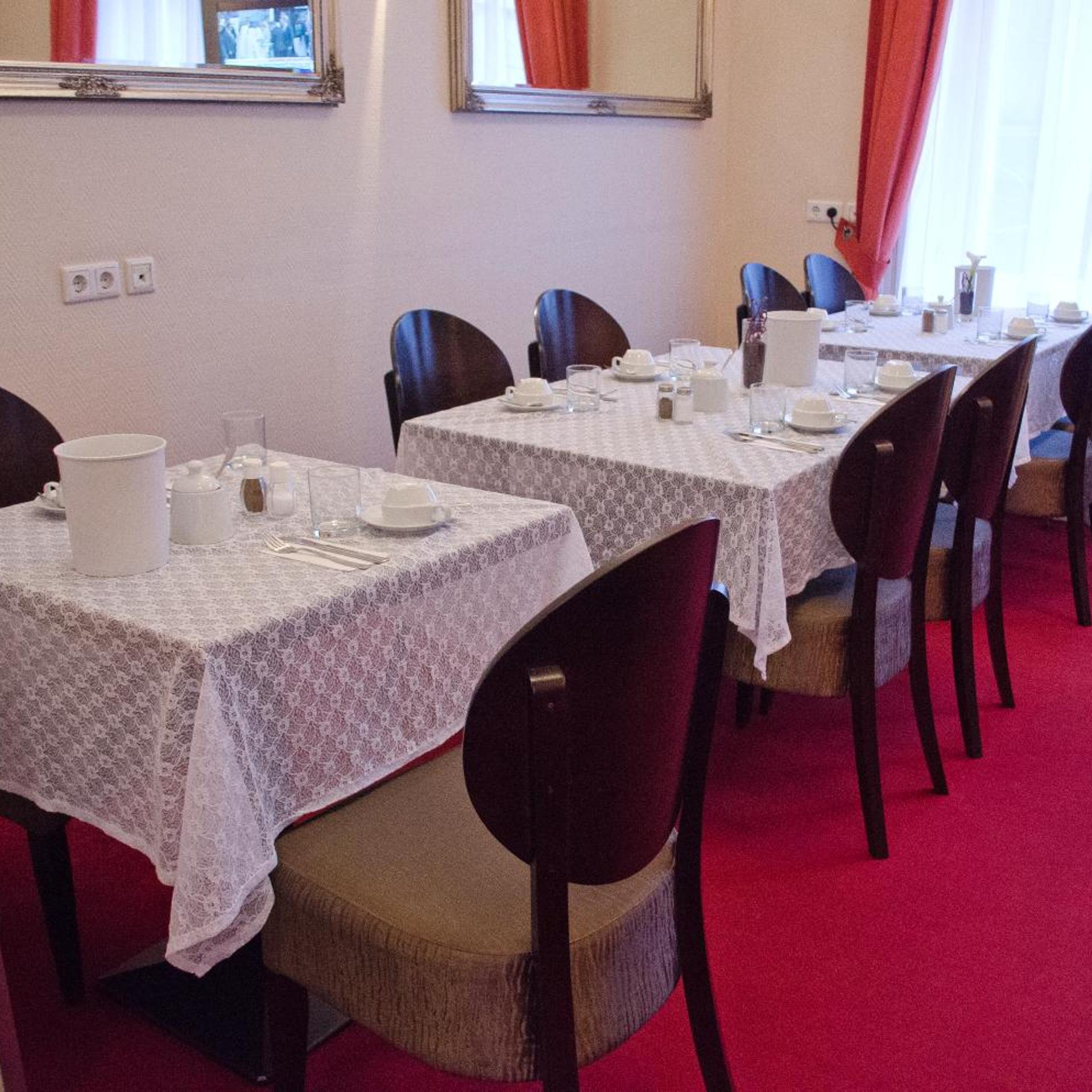 Restaurant-cafeteria