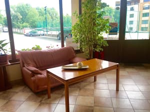 thumbnail: Lobby sitting area
