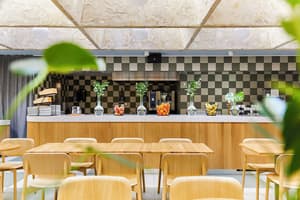 thumbnail: Breakfast area