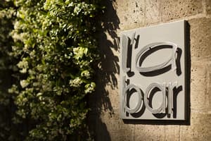 thumbnail: Bar (on property)