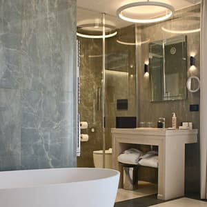 thumbnail: Bathroom