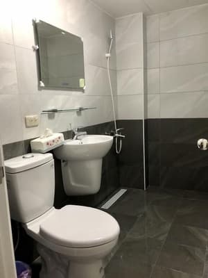 thumbnail: Bathroom