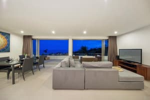 thumbnail: Interior
