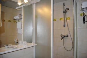 thumbnail: General view