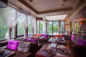 thumbnail: Restaurant