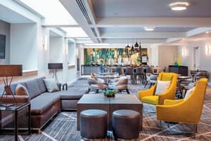 thumbnail: Lounge