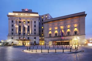 thumbnail: Front of property - evening/night