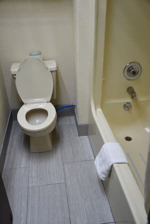 thumbnail: Bathroom