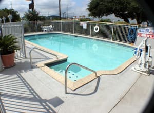thumbnail: Pool
