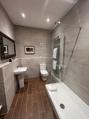 thumbnail: Bathroom