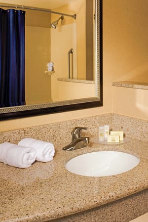 thumbnail: Bathroom