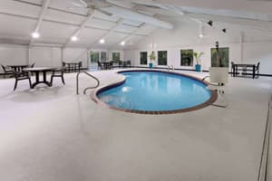 thumbnail: Pool