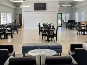 thumbnail: Lobby sitting area