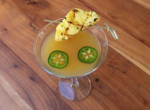 thumbnail: Bar (on property)