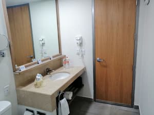thumbnail: Bathroom sink