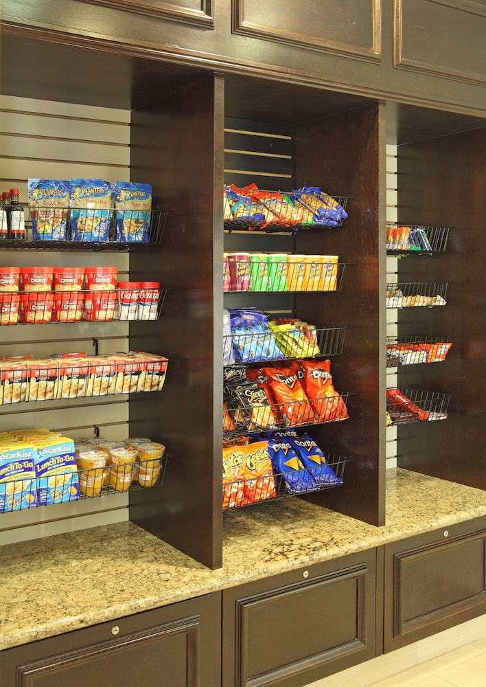 Snack bar