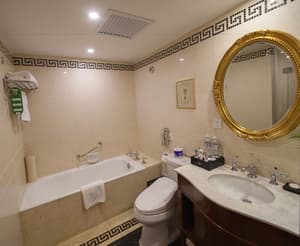 thumbnail: Bathroom
