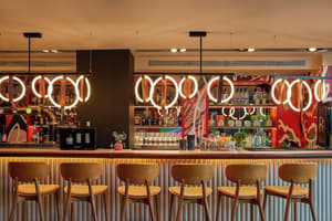 thumbnail: Restaurant