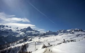 thumbnail: Ski hill