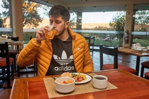 thumbnail: Restaurant