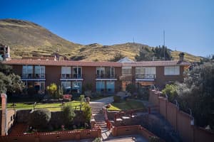 thumbnail: Front of property