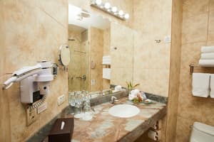 thumbnail: Bathroom