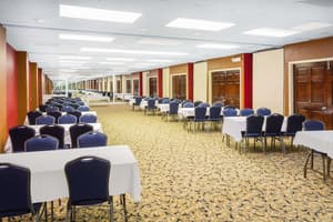 thumbnail: Business center