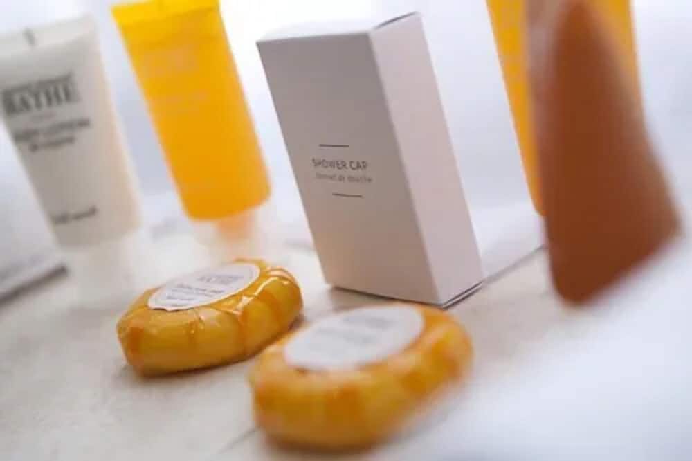 Bathroom amenities
