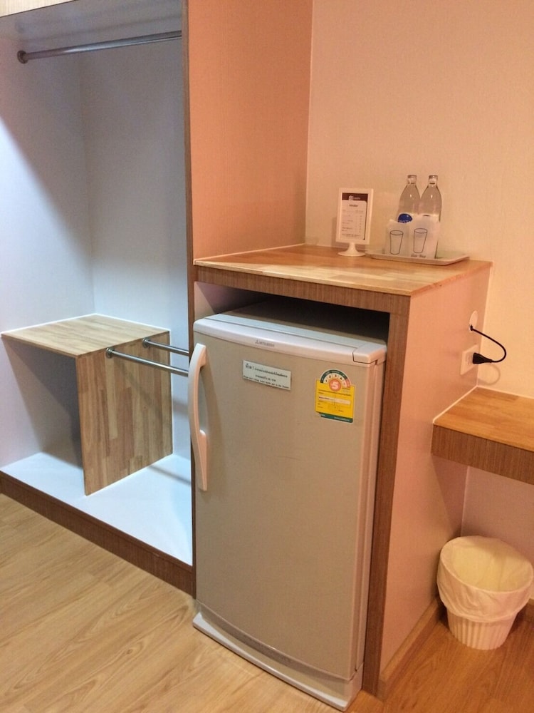 In-room business center