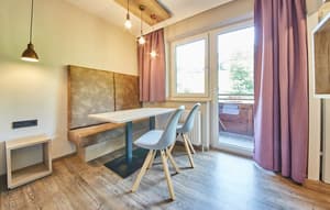 thumbnail: In-room dining