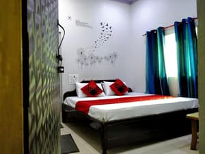 thumbnail: Interior