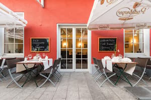 thumbnail: Terrace/patio