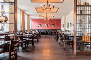 thumbnail: Restaurant