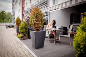 thumbnail: Terrace/patio