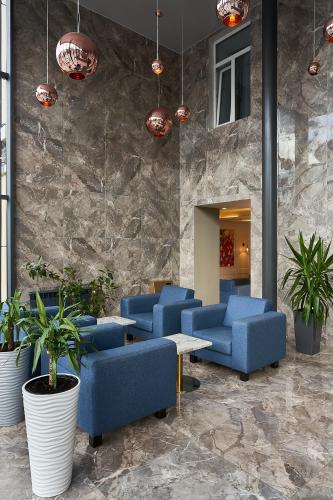 183768559.jpg