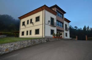 thumbnail: General view