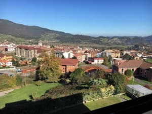 thumbnail: General view